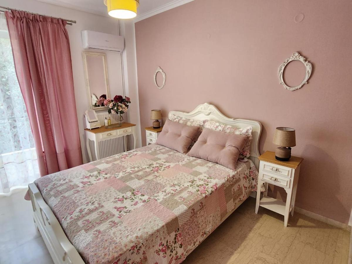 Queen Aspri Apartment 3' Min To The Beach! Antikyra Exterior foto